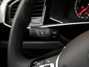 2019330TSI A V п؅^