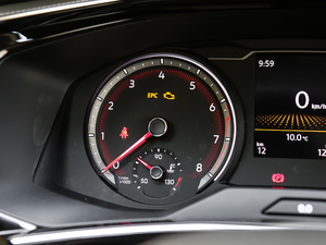 2019330TSI A V п؅^