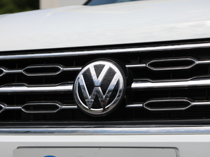 2019380TSI R-Line VI ^