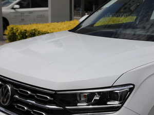 2019380TSI R-Line VI ^