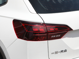 2019380TSI R-Line VI ^