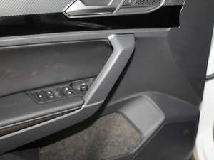 2019380TSI R-Line VI g