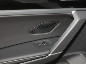 2019380TSI R-Line VI g