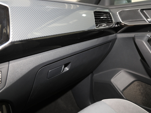 2019380TSI R-Line VI g