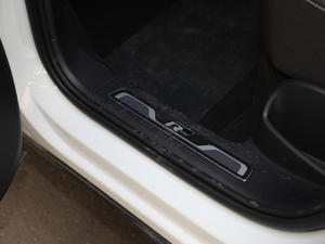 2019380TSI (q)R-Line VI g