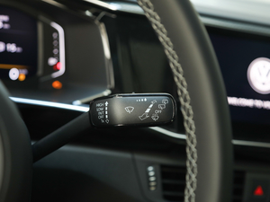 2019380TSI R-Line VI п؅^