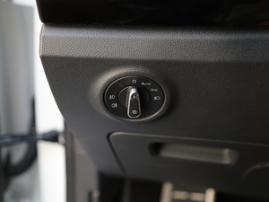 2019380TSI (q)R-Line VI п؅^(q)