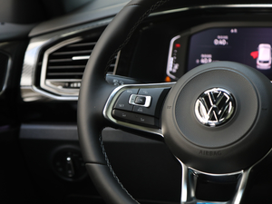 2019380TSI (q)R-Line VI {(dio)(ji)