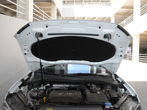 2019380TSI R-Line VI 