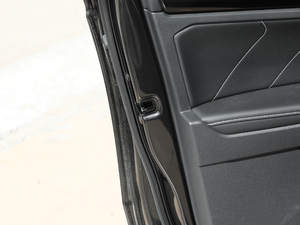 2019330TSI (q)F (gu)VI g