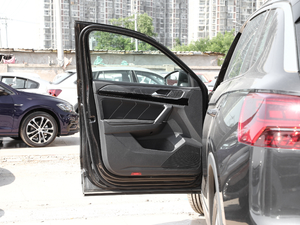 2019330TSI F VI {λ܇T