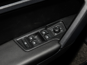 2019; 280TSI (q)A VI {܇ƅ^(q)	