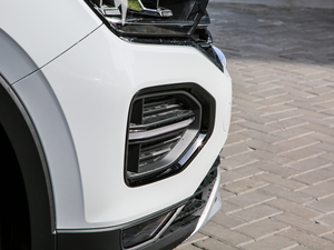 2019330TSI (q)APlus VI (x)(ji)^