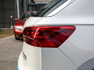 2019330TSI (q)APlus VI (ji)^