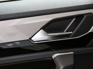 2019330TSI (q)APlus (gu)VI g