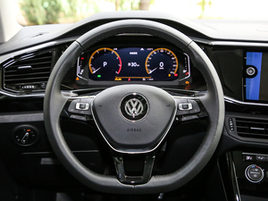 2019330TSI APlus VI P