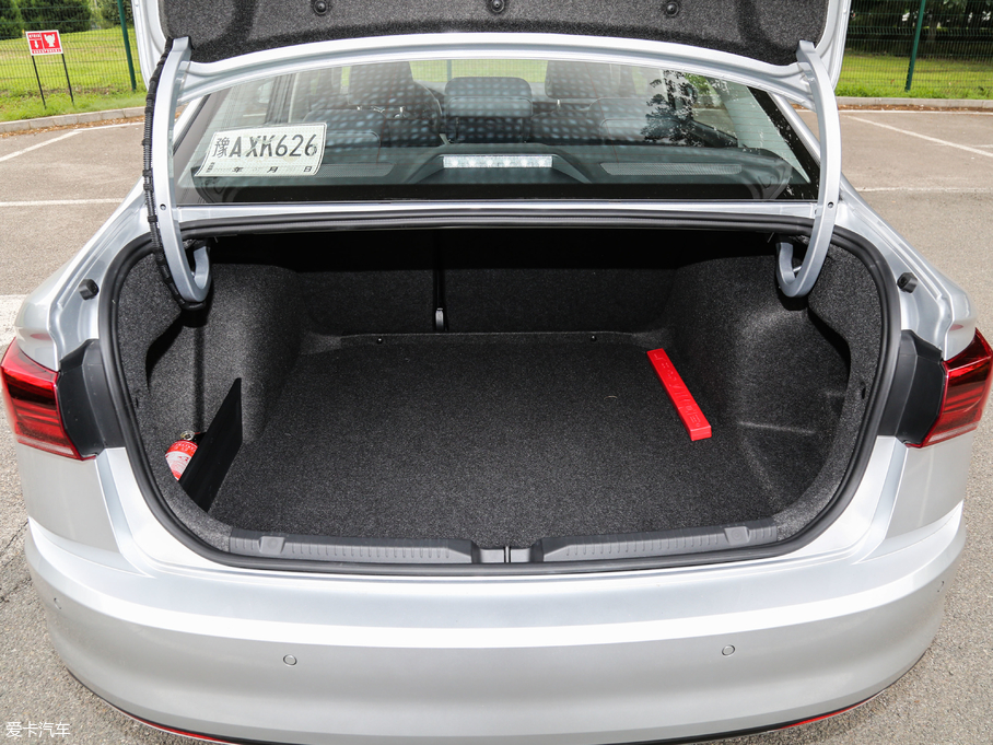 一汽-大眾2019款寶來