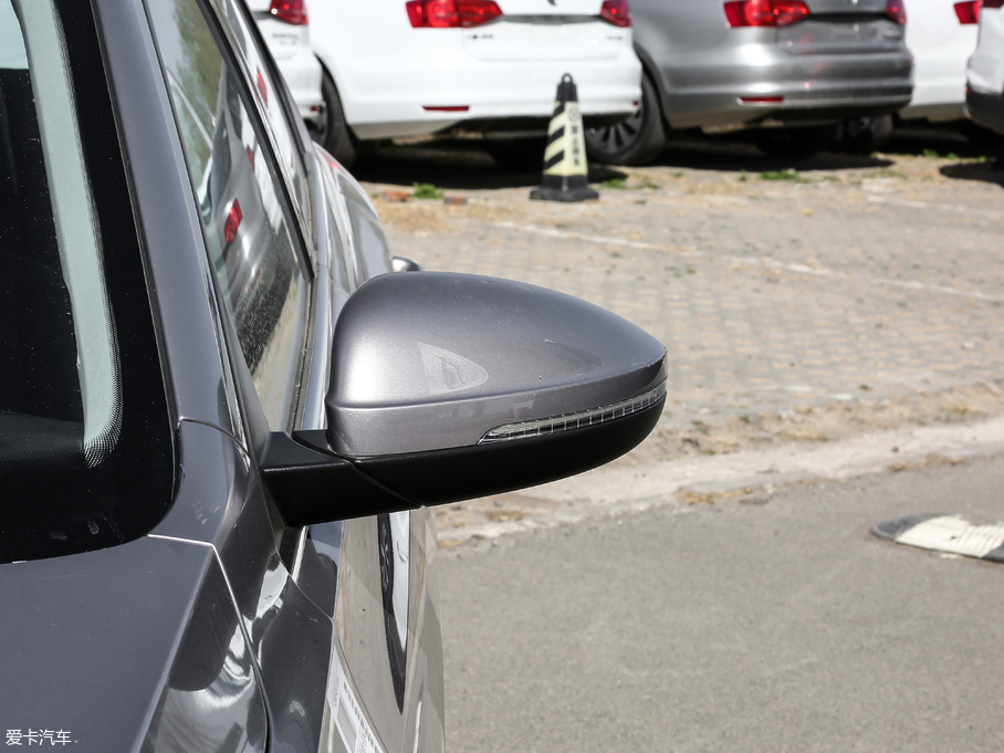 2019 Ŀ 1.5L ԄӾӢ V