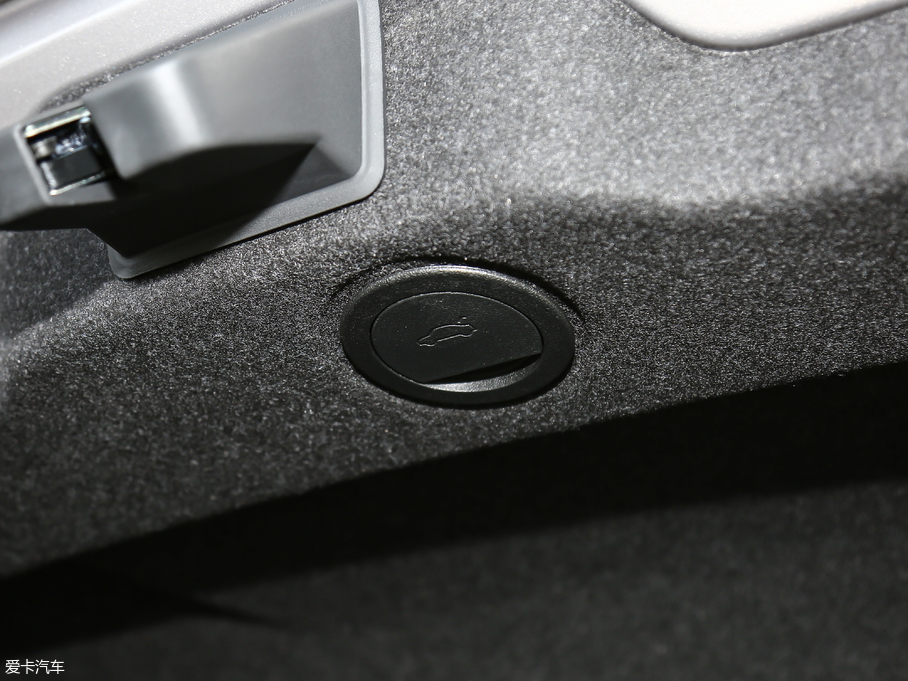 2019(li) Ŀ 1.5L Ԅ(dng)Ӣ (gu)VI