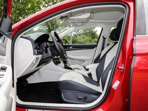 2019280TSI DSGA ǰſg