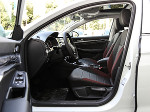 2019280TSI DSGӢ ǰſg