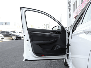 2019Ŀ 280TSI DSG Ӣ V {λ܇T