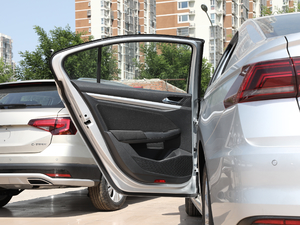 2019Ŀ 1.5L Ԅӕr V ܇T