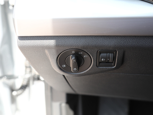 2019Ŀ 1.5L Ԅӕr V п؅^