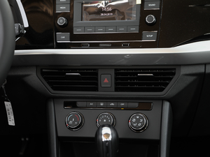 2019Ŀ 1.5L Ԅӕr V {L