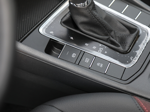 2019Ŀ 1.5L Ԅm V п؅^