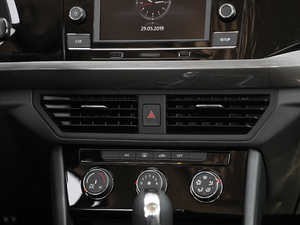 2019Ŀ 1.5L Ԅm V {L