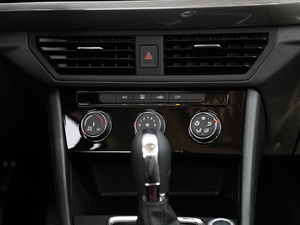 2019Ŀ 1.5L Ԅm V {{