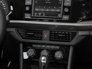 2019Ŀ 1.5L Ԅm VI {L