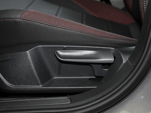 2019Ŀ 1.5L ԄӾӢ VI {{