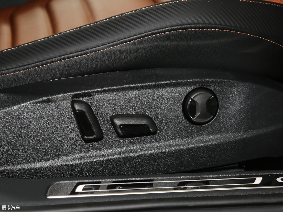 2019CC 330TSI  (gu)V