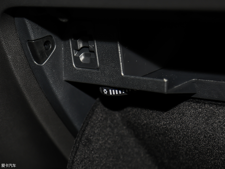 2019CC 330TSI A V