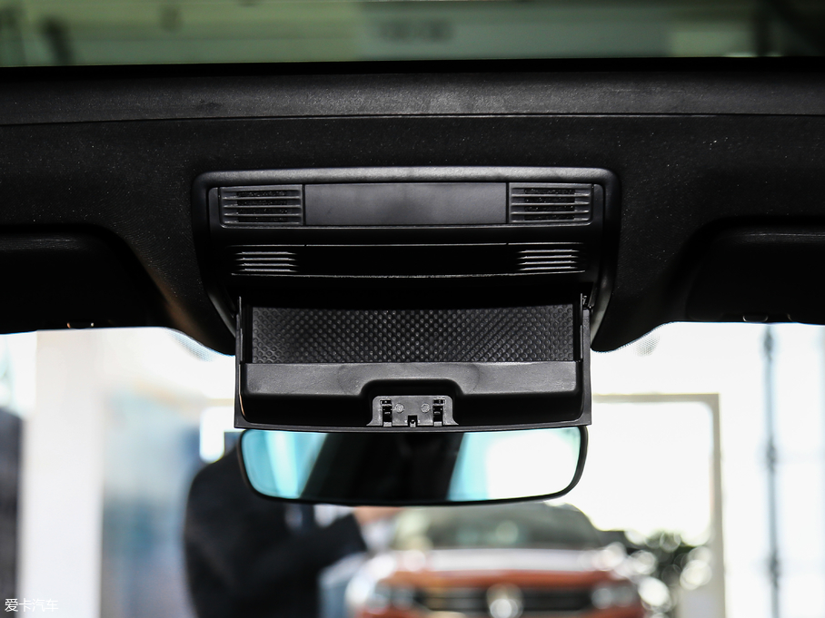 2019CC 330TSI A V