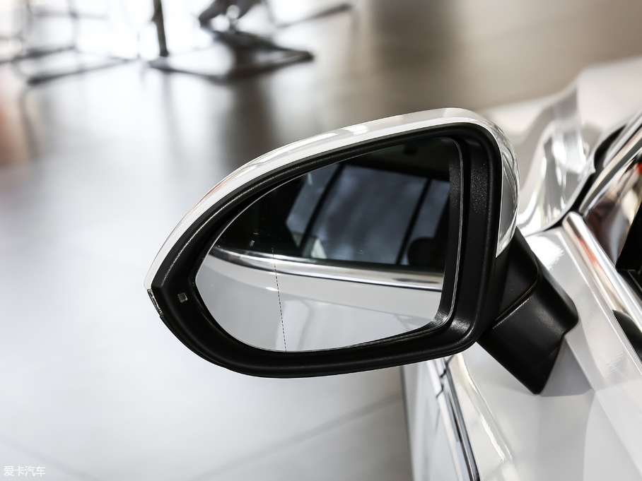 2019CC 330TSI A VI