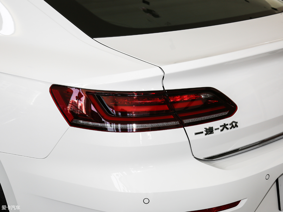 2019���CC 330TSI �A� ��VI