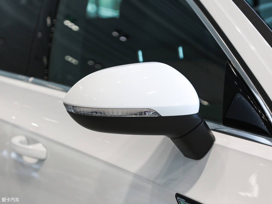 2019CC 330TSI  VI