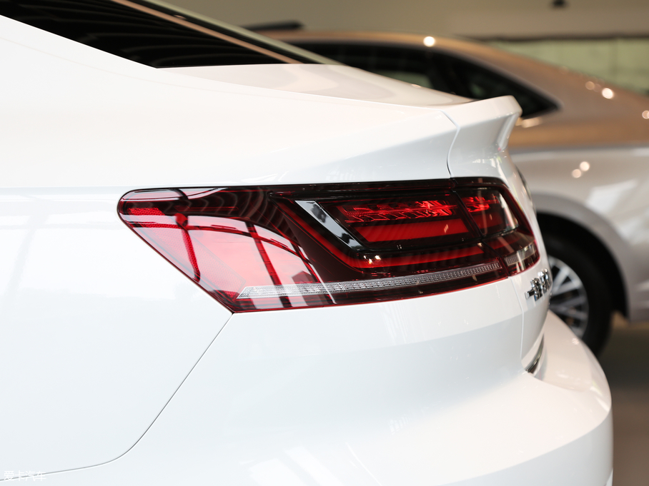 2019CC 330TSI  VI