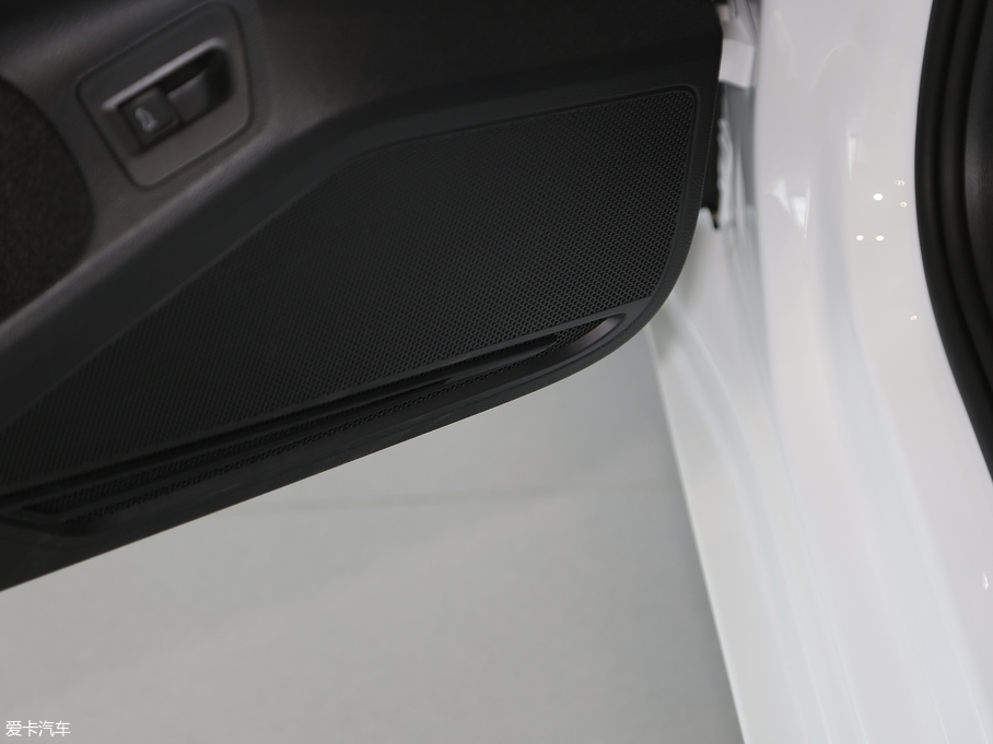 2019CC 330TSI  VI