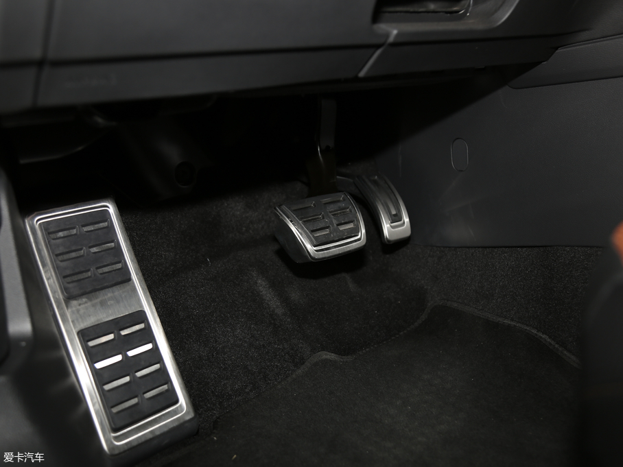 2019CC 330TSI  VI