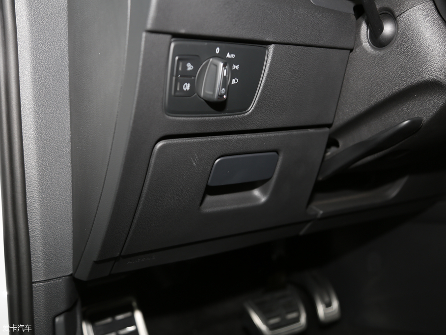 2019CC 330TSI  VI