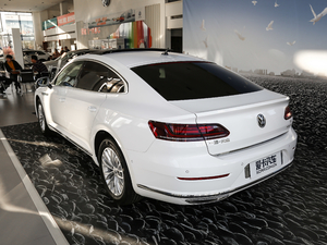 2019款380TSI 魅颜版 国V 左后45度
