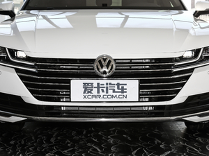 2019款380TSI 魅颜版 国V 中网