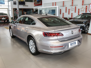 2019款330TSI 华颜版 国V 左后45度