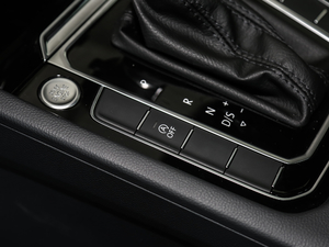 2019330TSI A V п؅^