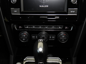 2019款330TSI 华颜版 国VI 空调调节
