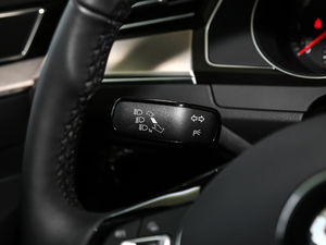 2019款330TSI 华颜版 国VI 中控区